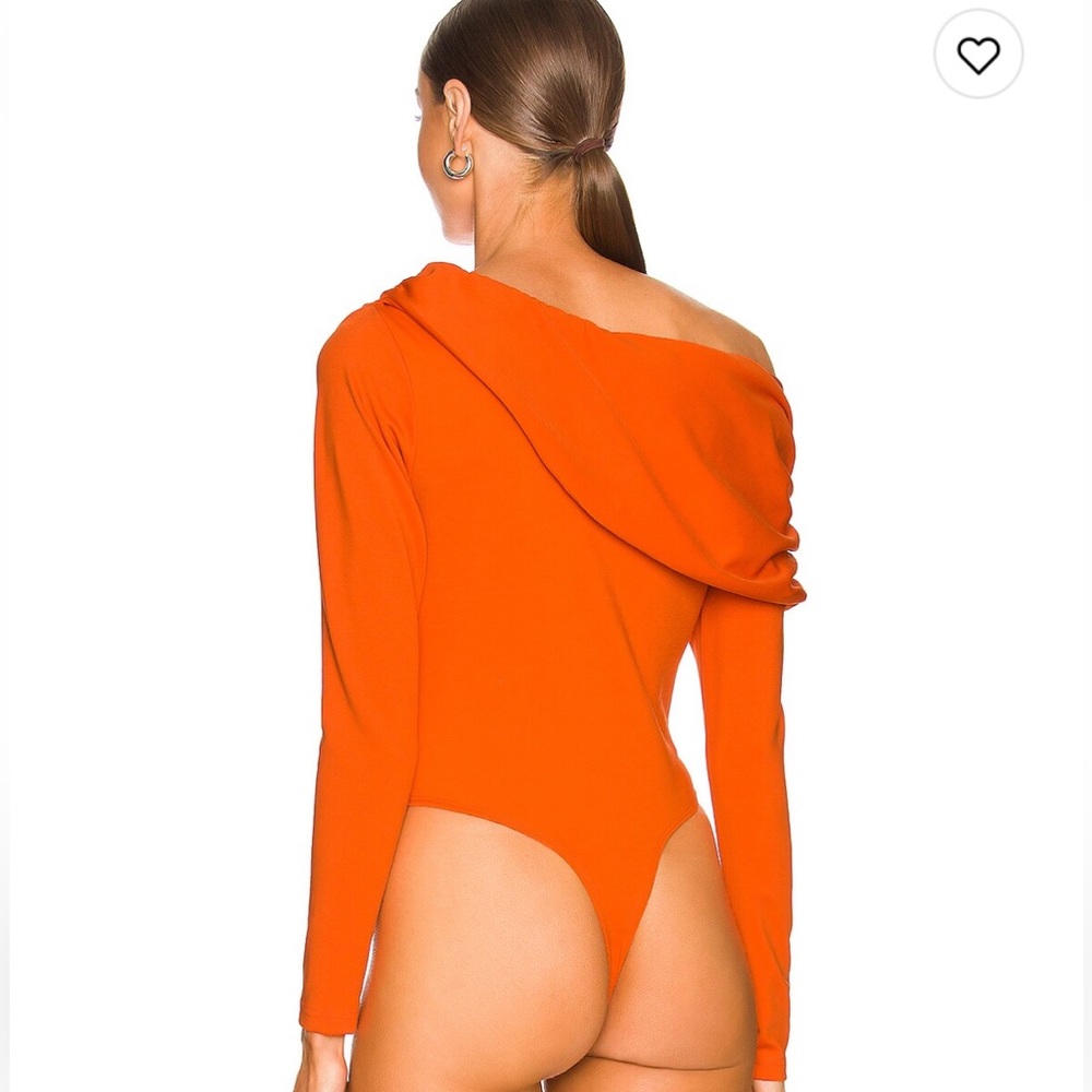 Revolve off the shoulder bodysuit - Picture 3 of 8